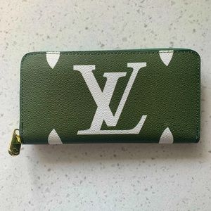 Louis Vuitton large monogram zippy wallet